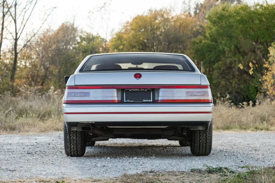 1987 Cadillac Allante - Image 5 of 31