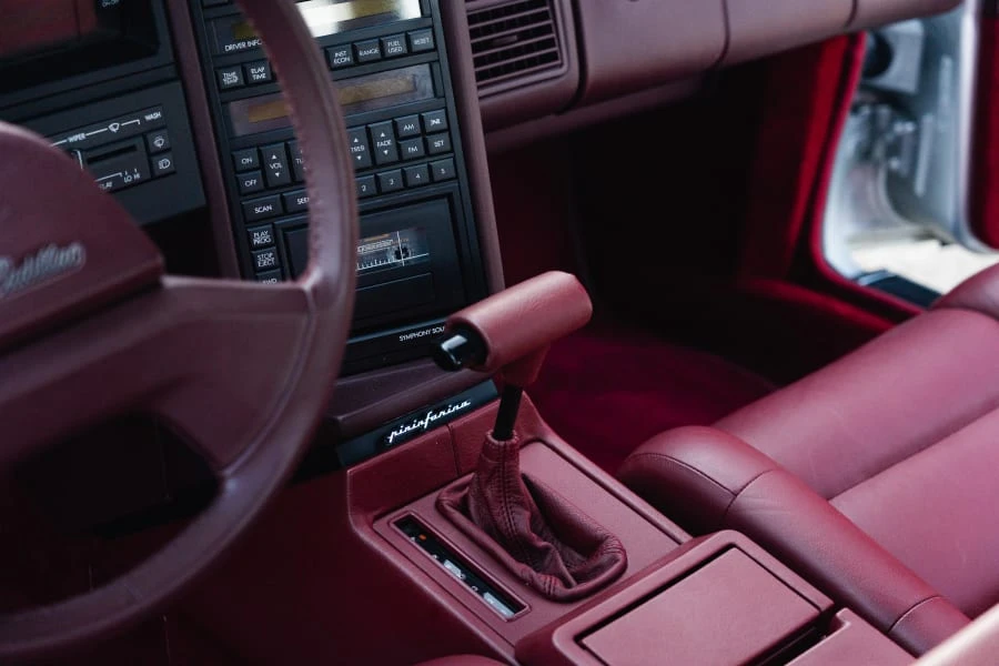 1987 Cadillac Allante - Image 18 of 23