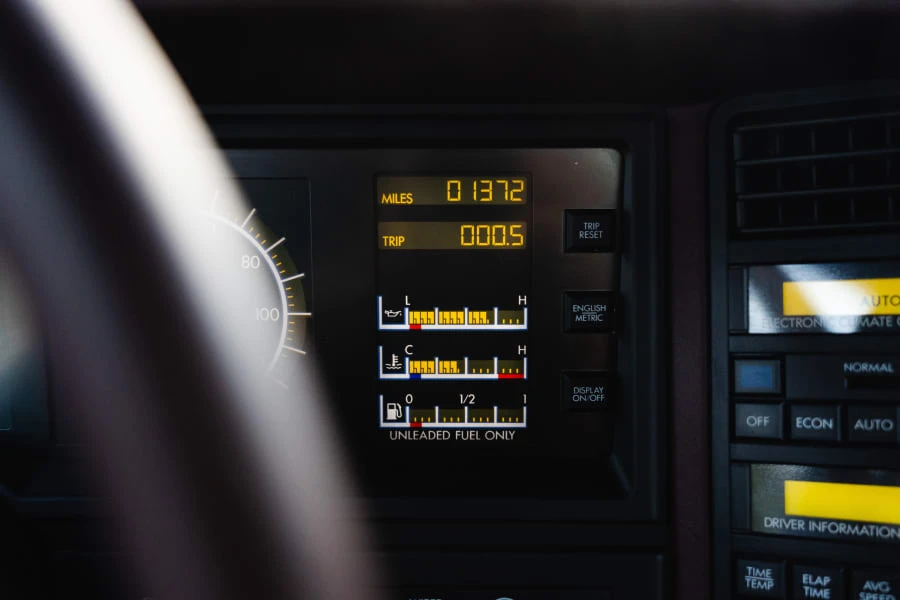 1987 Cadillac Allante - Image 17 of 23