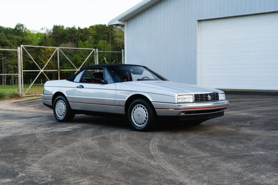 1987 Cadillac Allante - Image 6 of 23