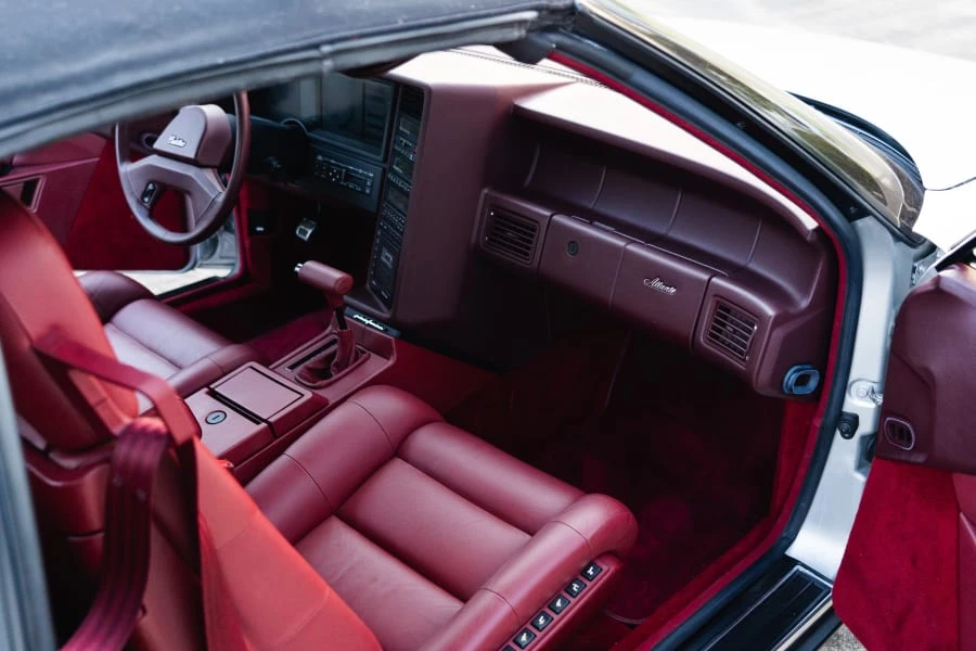 1987 Cadillac Allante - Image 14 of 23
