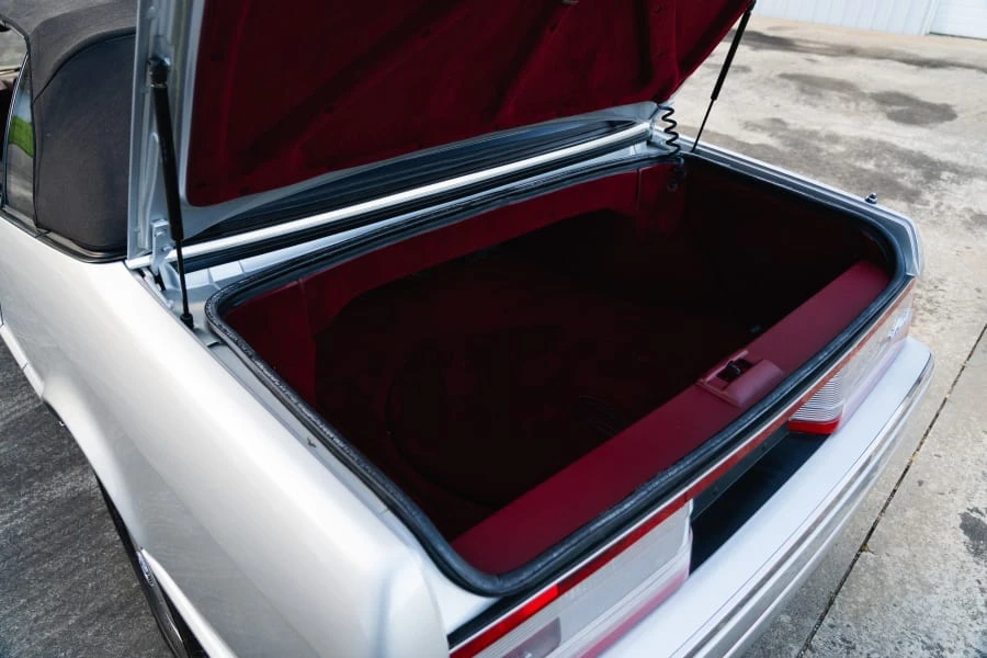 1987 Cadillac Allante - Image 22 of 23