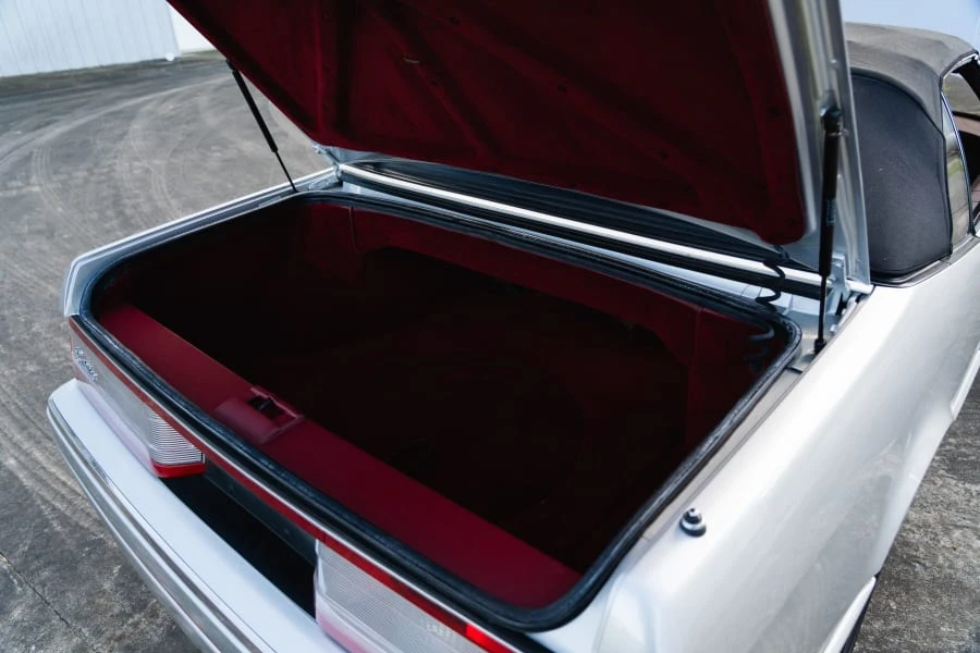 1987 Cadillac Allante - Image 23 of 23