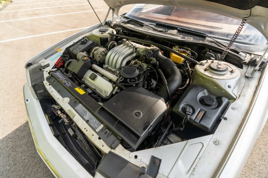 1987 Cadillac Allante - Image 19 of 19