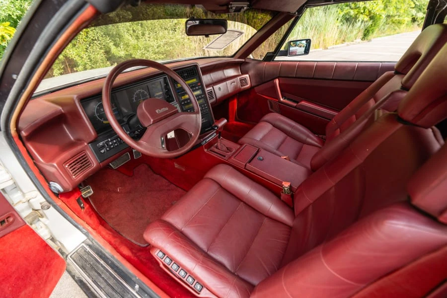 1987 Cadillac Allante - Image 16 of 19