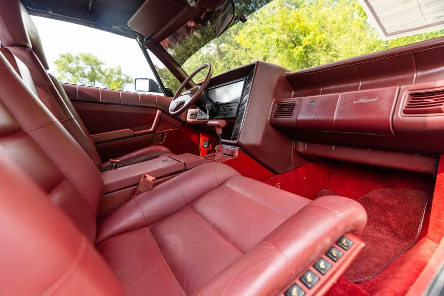1987 Cadillac Allante - Image 13 of 19