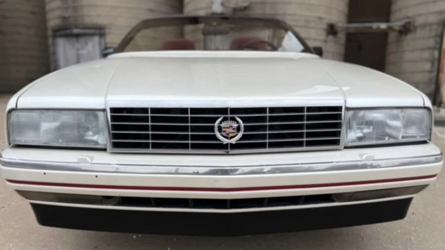 1987 Cadillac Allante - Image 14 of 31