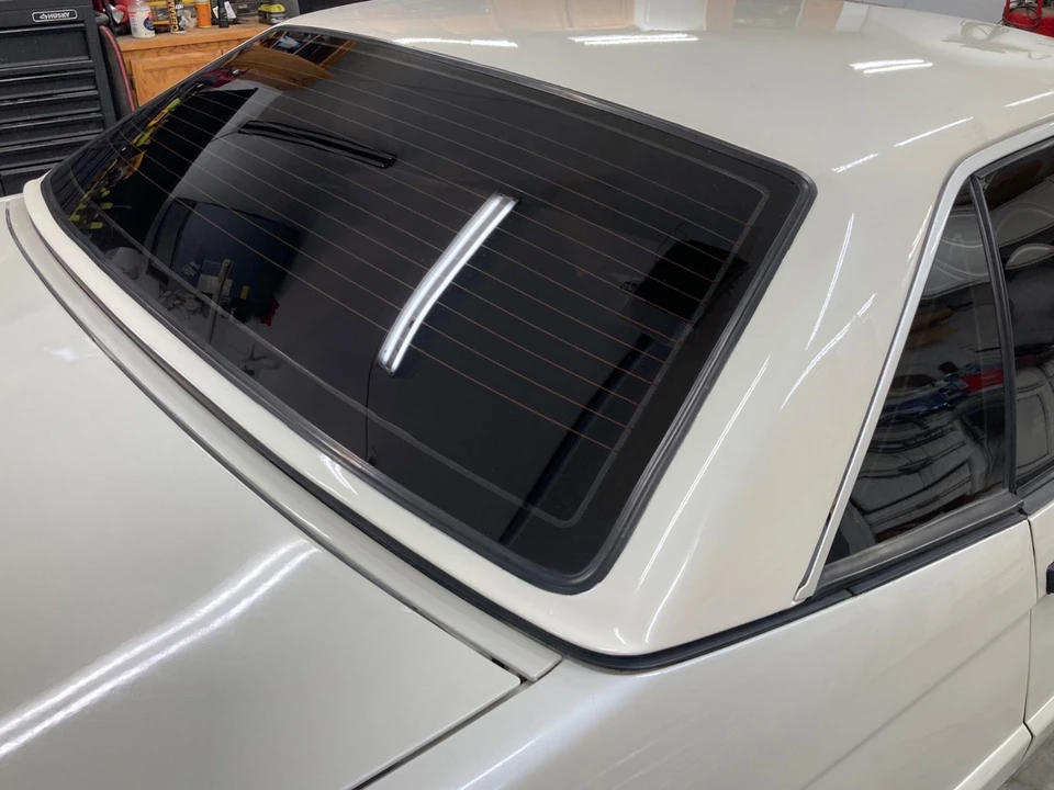 1987 Cadillac Allante - Image 14 of 25