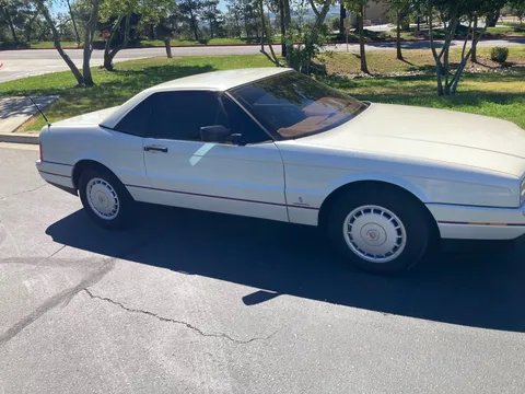 1987 Cadillac Allante Hardtop removable with soft top convertible