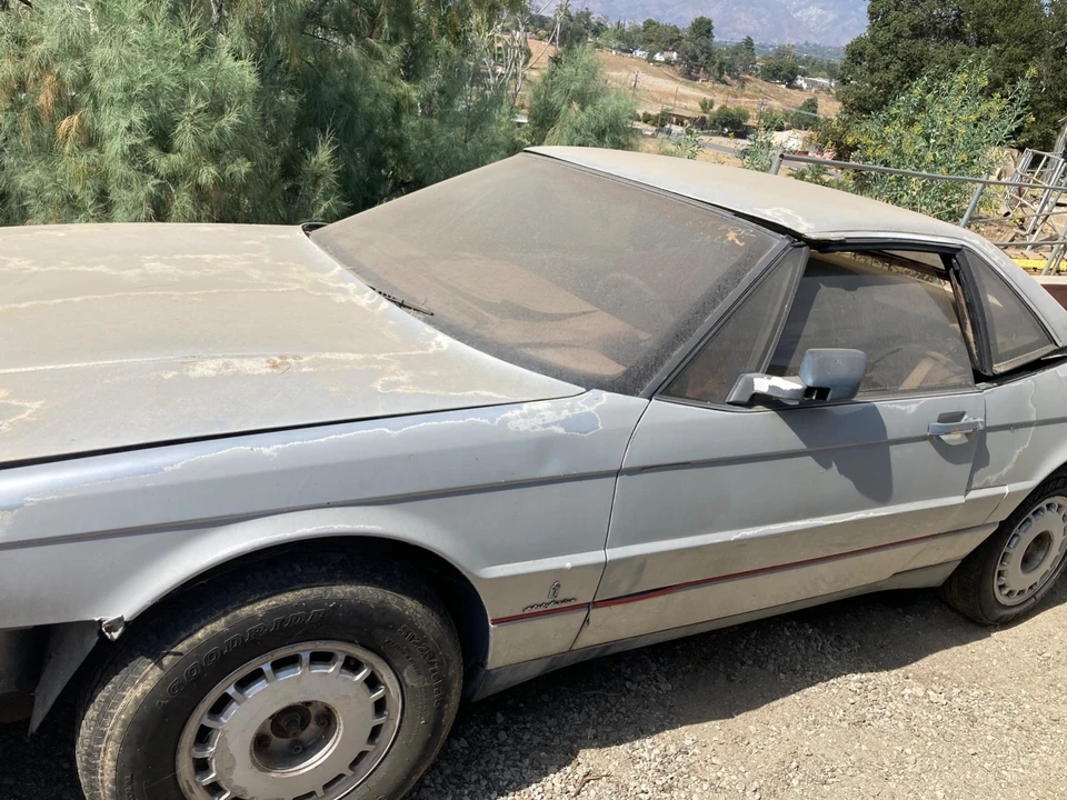 1987 Cadillac Allante - Image 21 of 25