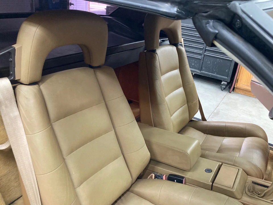 1987 Cadillac Allante - Image 13 of 25