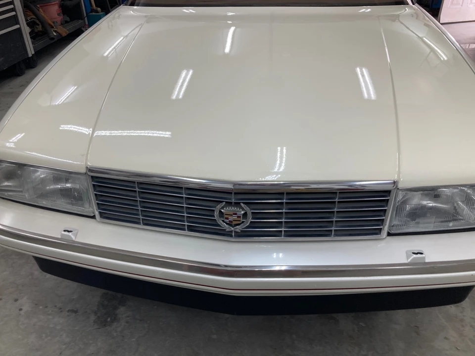 1987 Cadillac Allante - Image 16 of 25