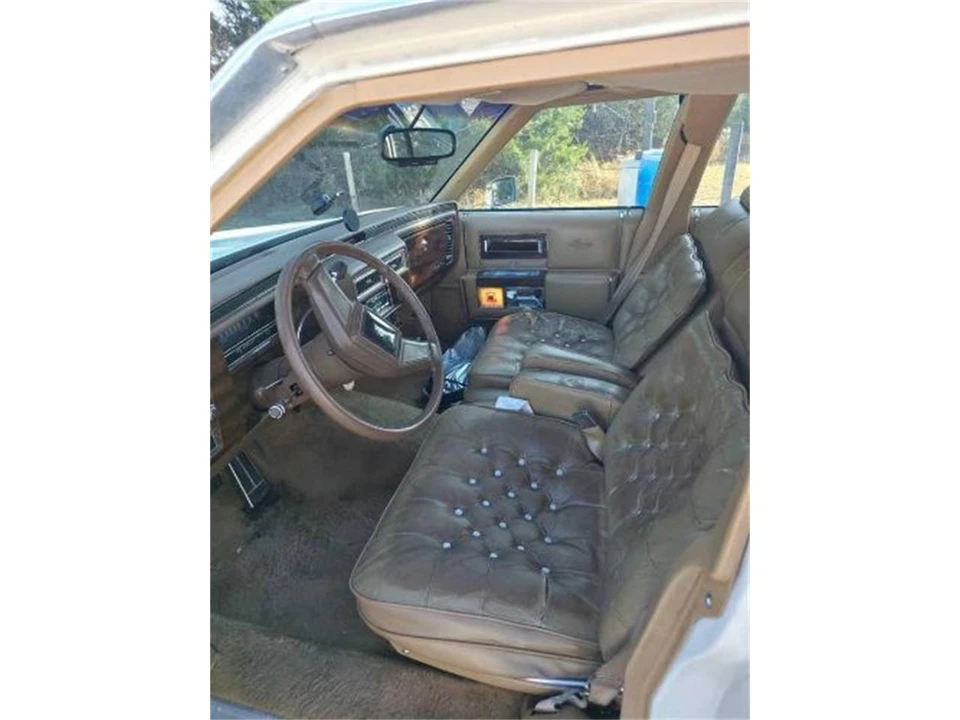 1987 Cadillac Brougham - Image 8 of 14