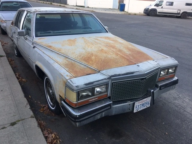 1987 Cadillac Brougham - Image 4 of 15
