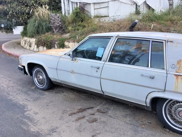 1987 Cadillac Brougham - Image 2 of 15
