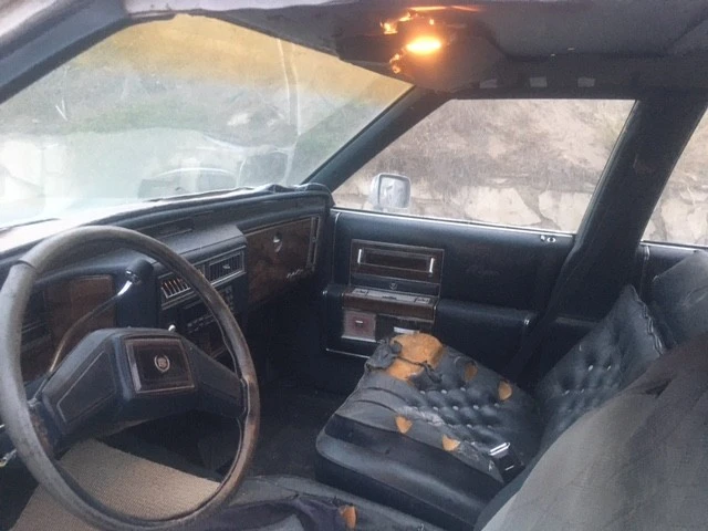 1987 Cadillac Brougham - Image 11 of 15