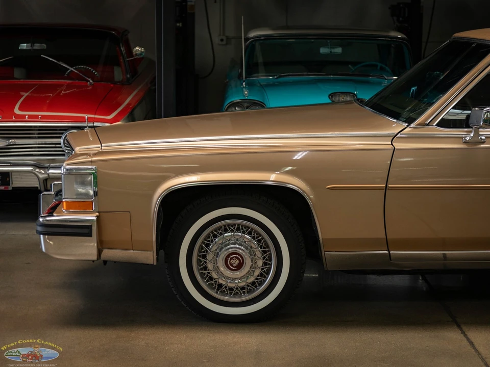 1987 Cadillac Brougham - Image 5 of 21
