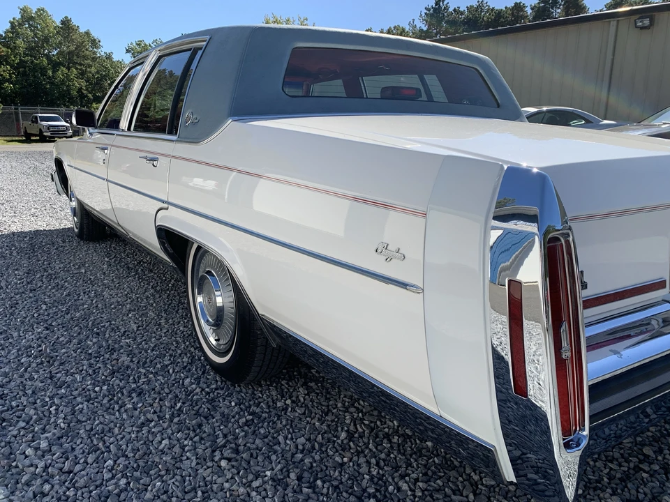 1987 Cadillac Brougham - Image 31 of 31