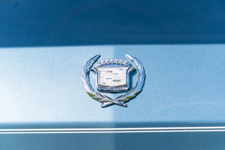 1987 Cadillac Brougham - Image 12 of 23