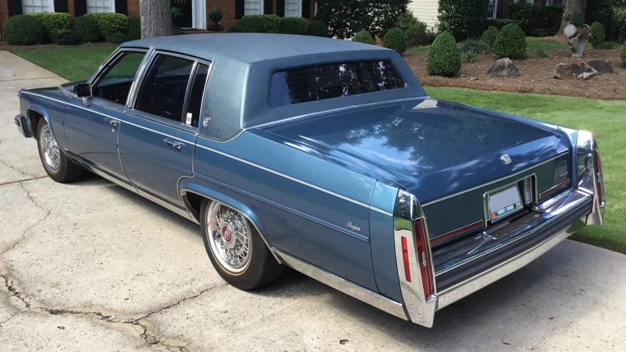 1987 Cadillac Brougham - Image 4 of 4