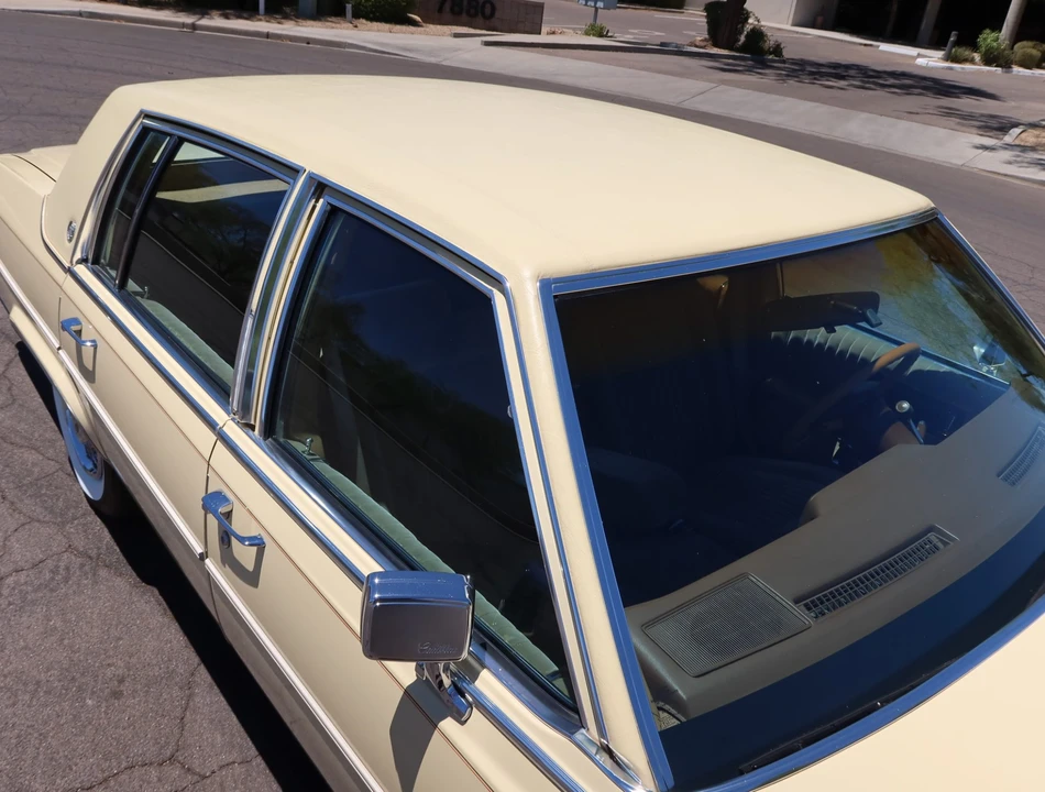 1987 Cadillac Brougham - Image 31 of 31