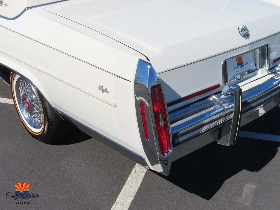 1987 Cadillac Brougham - Image 18 of 21
