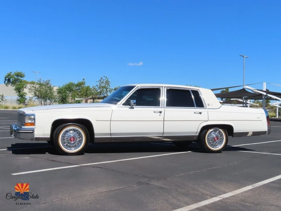 1987 Cadillac Brougham - Image 12 of 21