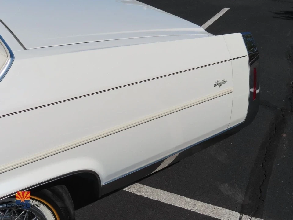 1987 Cadillac Brougham - Image 17 of 21