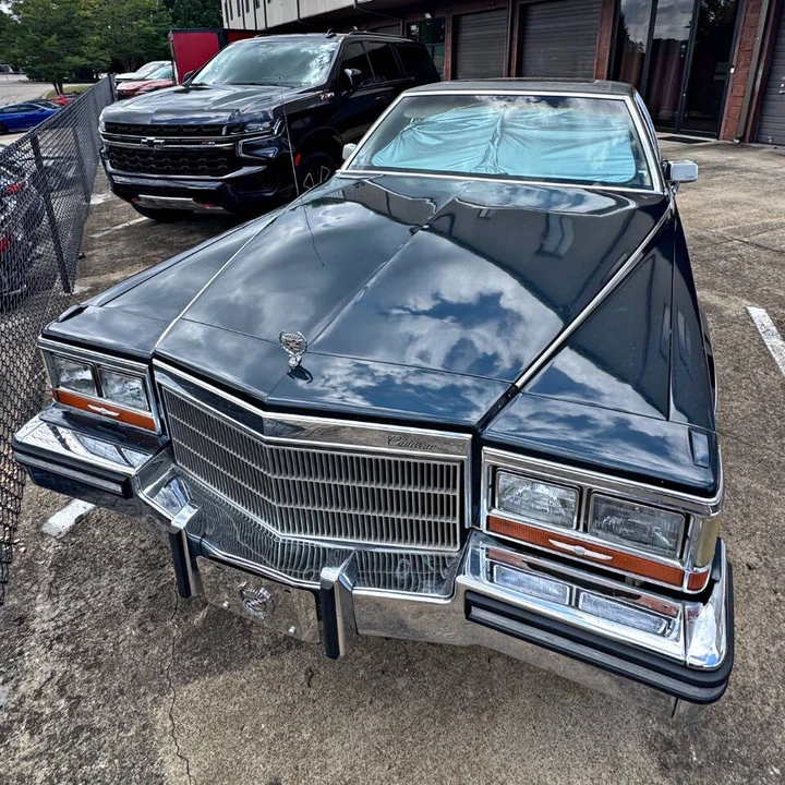 1987 Cadillac Brougham - Image 3 of 31