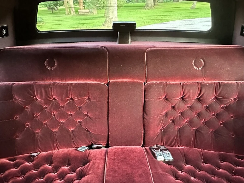 1987 Cadillac Brougham - Image 14 of 17