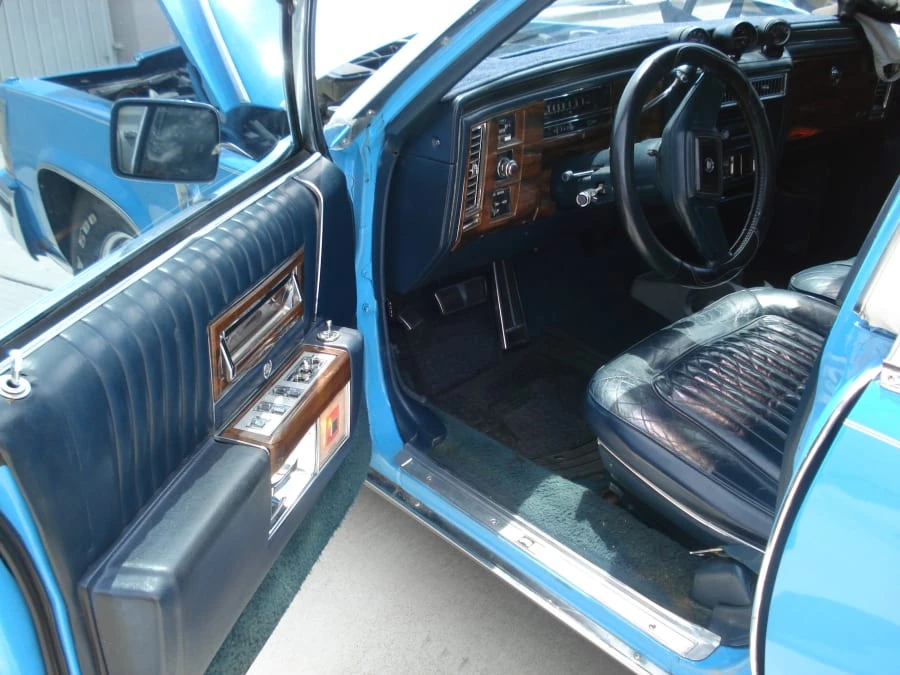 1987 Cadillac Brougham - Image 3 of 8