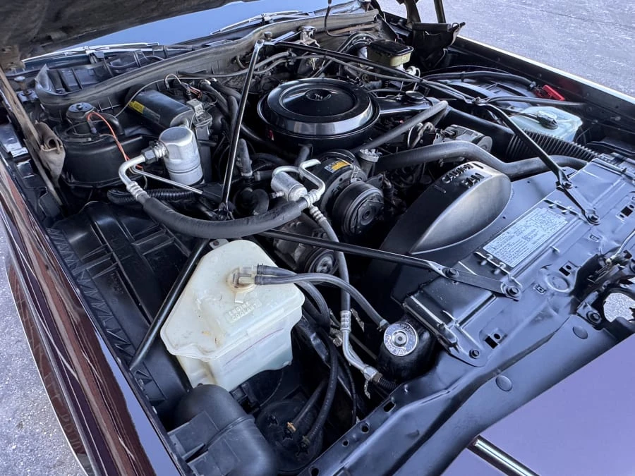 1987 Cadillac Brougham - Image 9 of 11