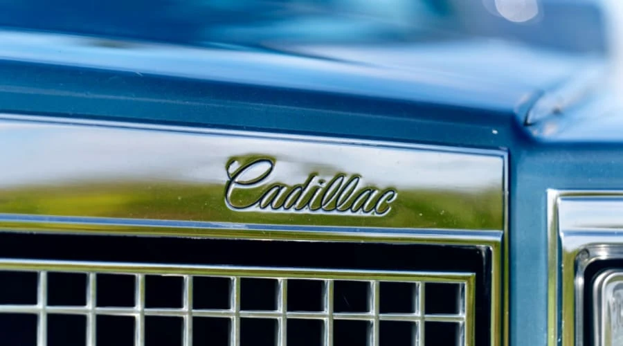 1987 Cadillac Brougham - Image 25 of 31