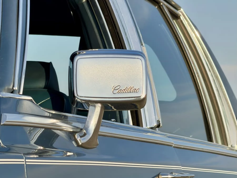 1987 Cadillac Brougham - Image 14 of 31