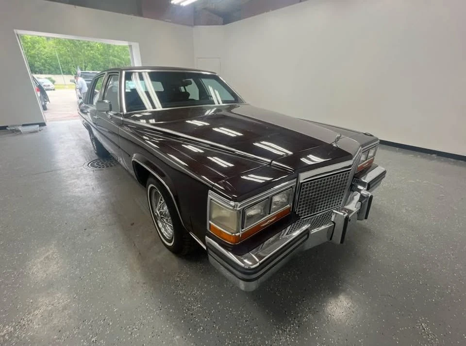 1987 Cadillac Brougham - Image 7 of 16