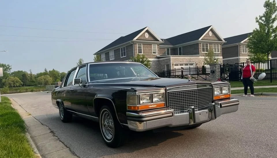 1987 Cadillac Brougham - Image 4 of 16