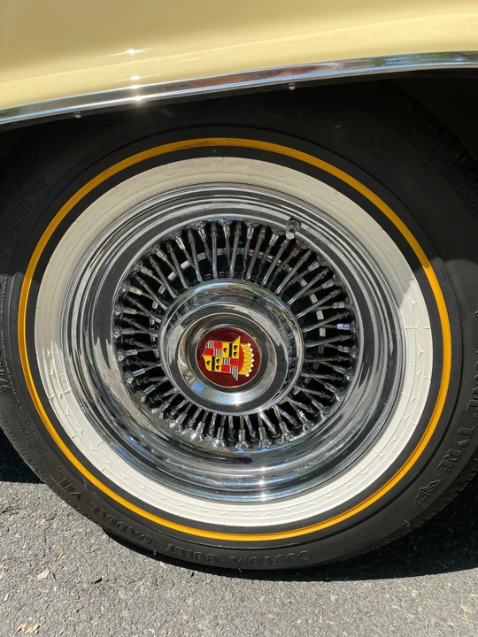 1987 Cadillac Brougham - Image 2 of 31