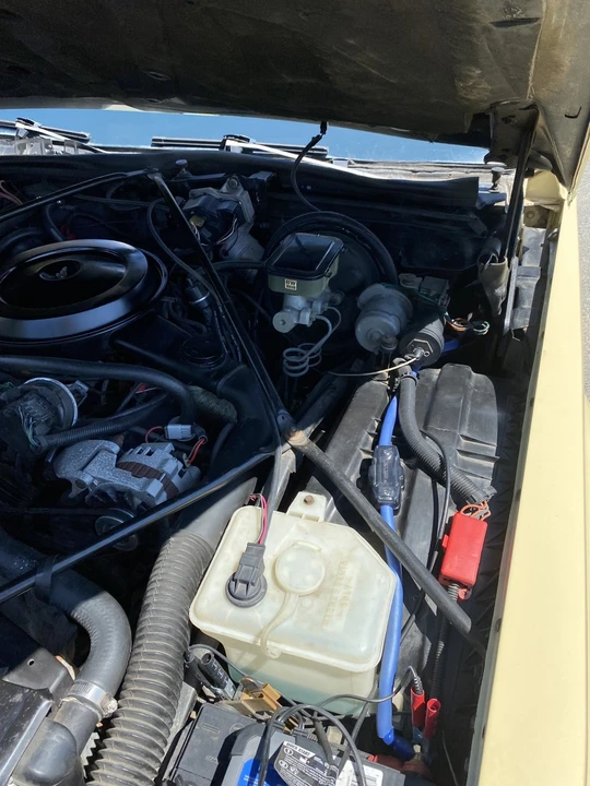 1987 Cadillac Brougham - Image 23 of 31