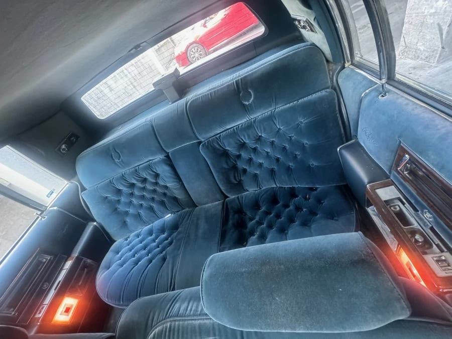 1987 Cadillac Brougham - Image 14 of 14