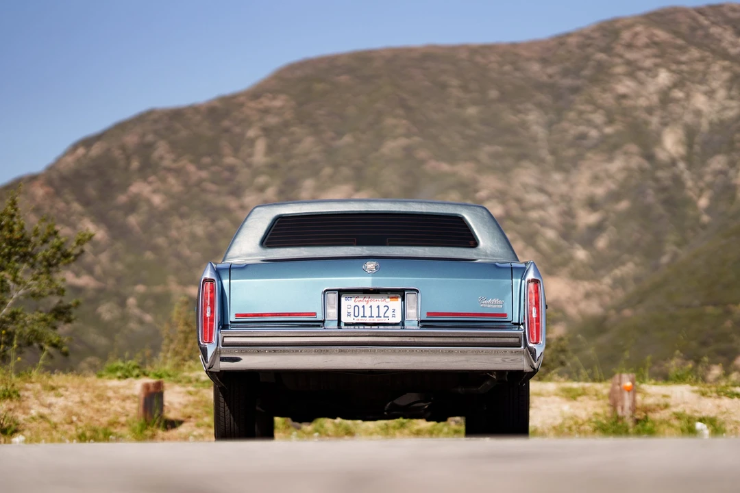 1987 Cadillac Brougham - Image 11 of 31