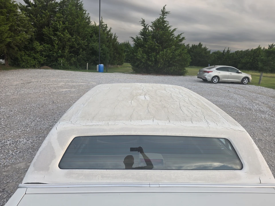 1987 Cadillac Brougham - Image 27 of 31