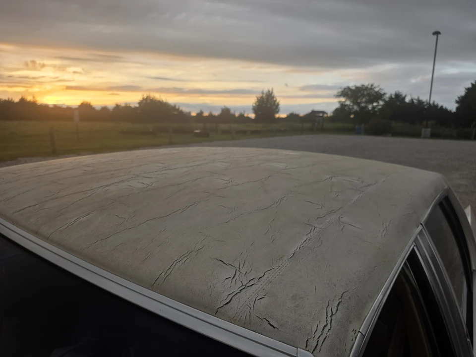 1987 Cadillac Brougham - Image 30 of 31