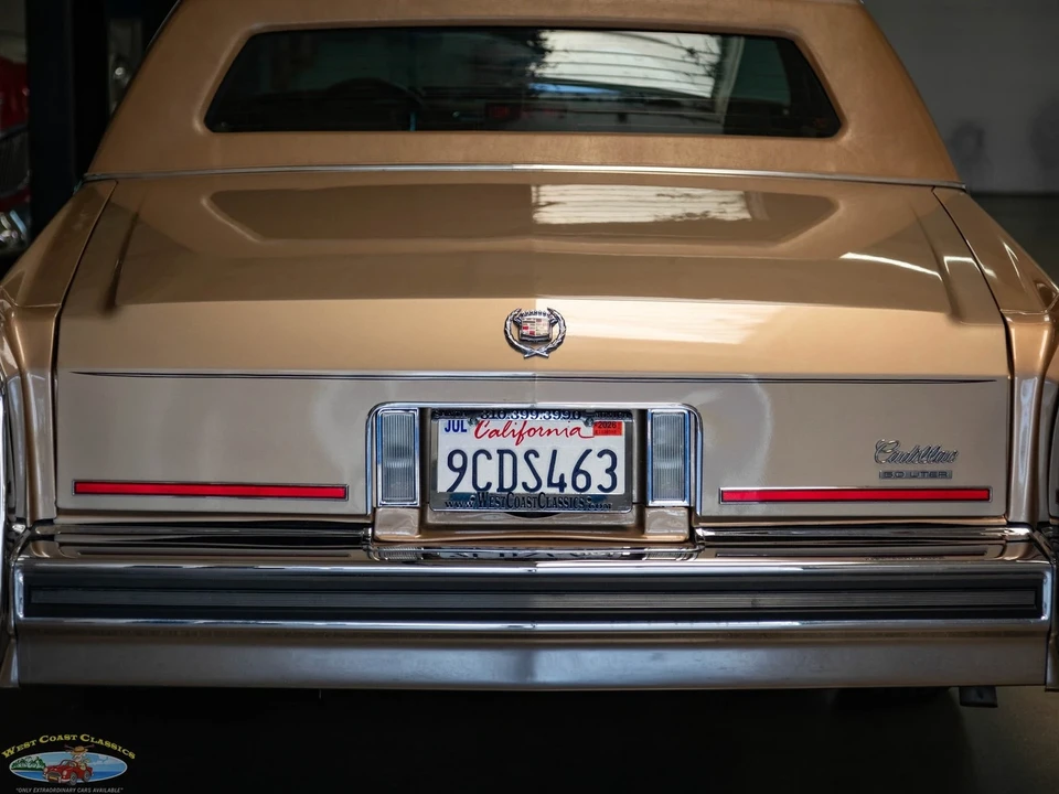 1987 Cadillac Brougham - Image 20 of 21