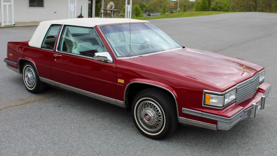 1987 Cadillac DeVille 6th Gen - Image 14 of 31