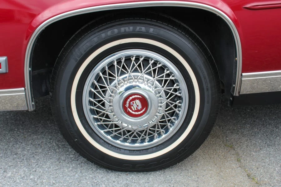 1987 Cadillac DeVille 6th Gen - Image 22 of 31