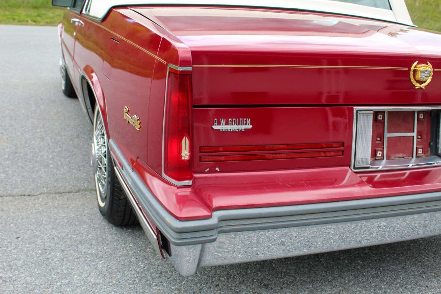 1987 Cadillac DeVille 6th Gen - Image 23 of 31