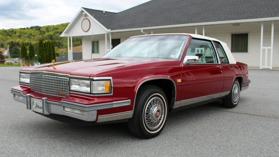 1987 Cadillac DeVille 6th Gen - Image 11 of 31