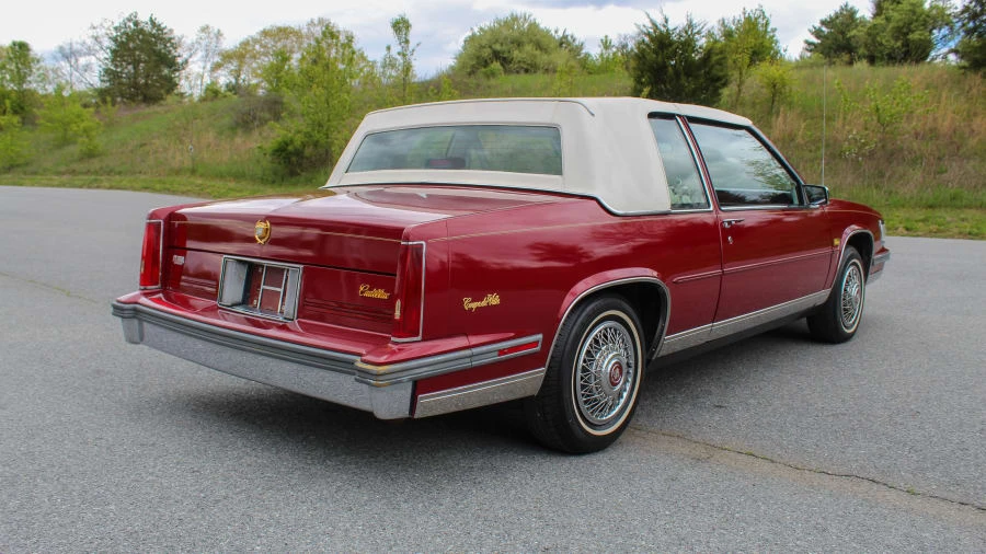 1987 Cadillac DeVille 6th Gen - Image 3 of 31