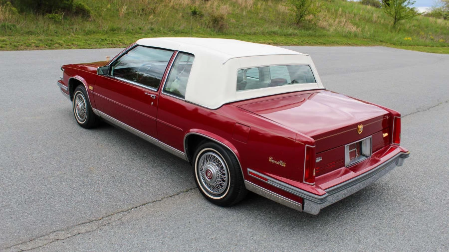 1987 Cadillac DeVille 6th Gen - Image 15 of 31