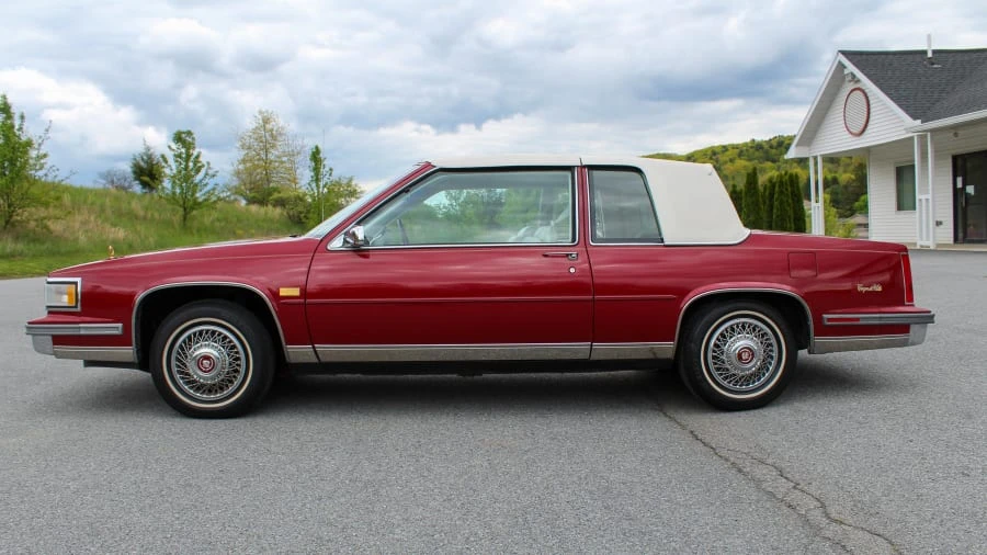 1987 Cadillac DeVille 6th Gen - Image 2 of 31